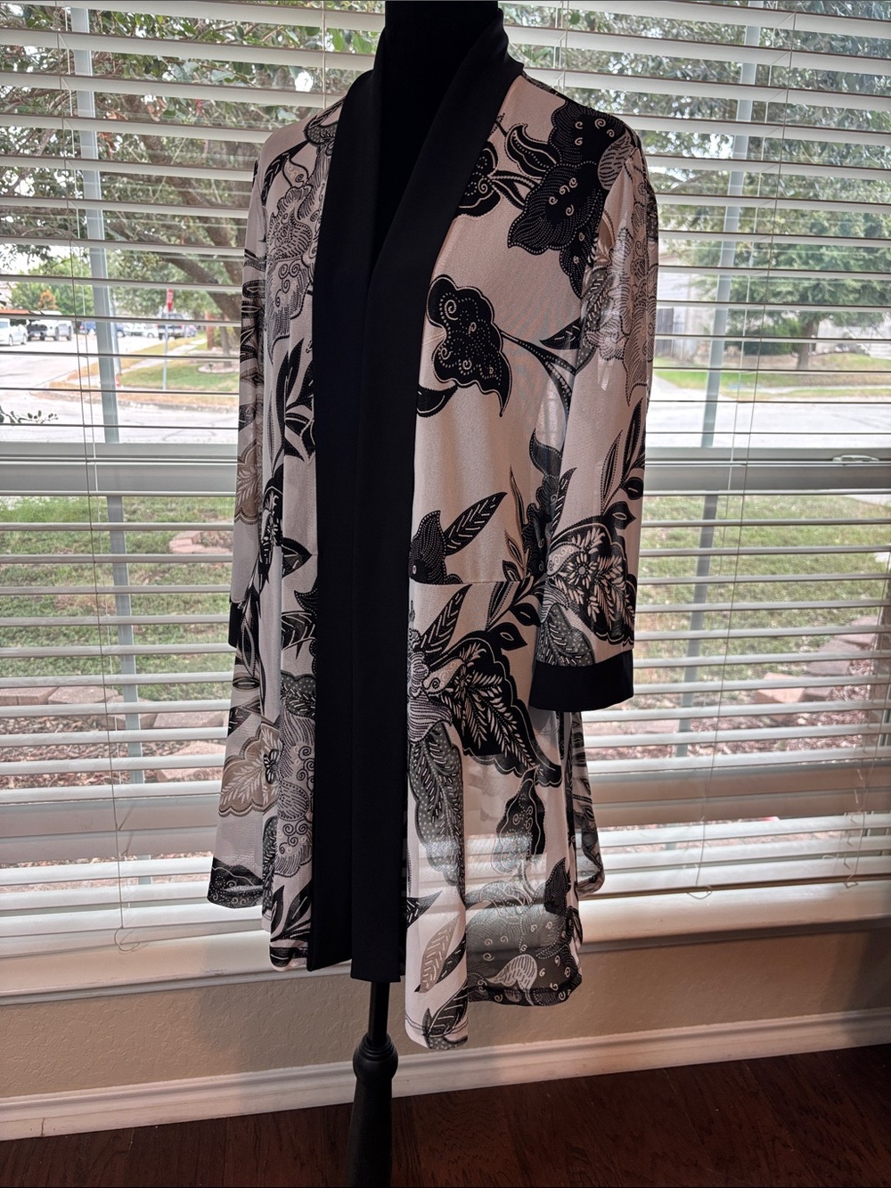 R&M Richard's Black & White Floral Open Kimono